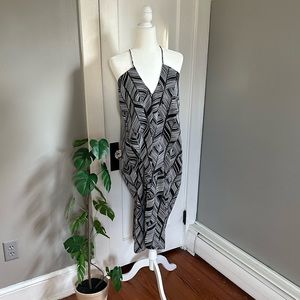 Manuheali’i Black Dress